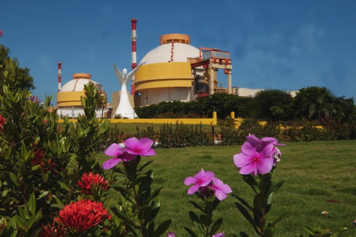 Началась загрузка ядерного топлива в реактор энергоблока №2 АЭС «Куданкулам».