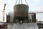 Ленинградская АЭС-2: На первом энергоблоке начат монтаж «ловушки расплава».